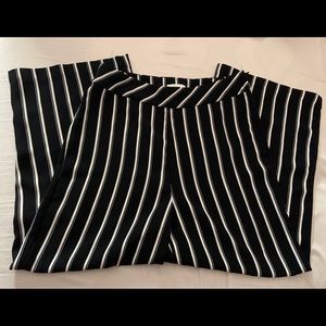 H&M Black/White Stripped Pants